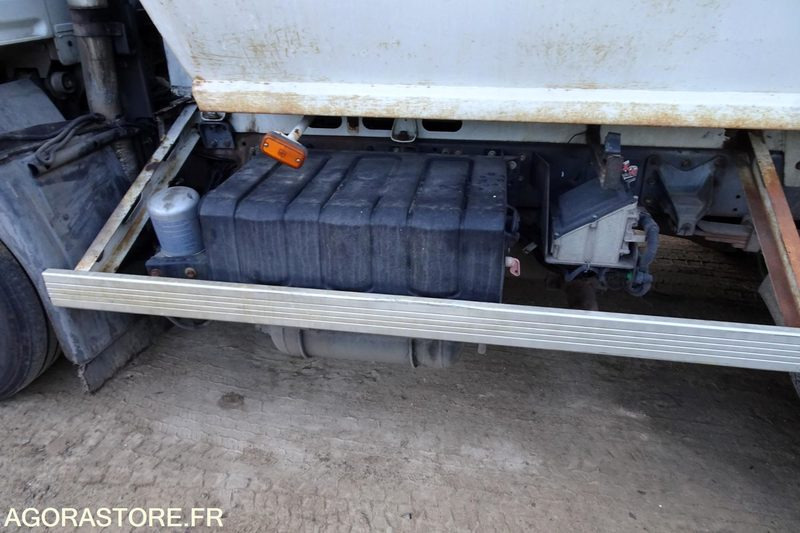 Leasing de Renault Midlum 220 DXI Renault Midlum 220 DXI: foto 9 Leasing de Renault Midlum 220 DXI Renault Midlum 220 DXI: foto 9