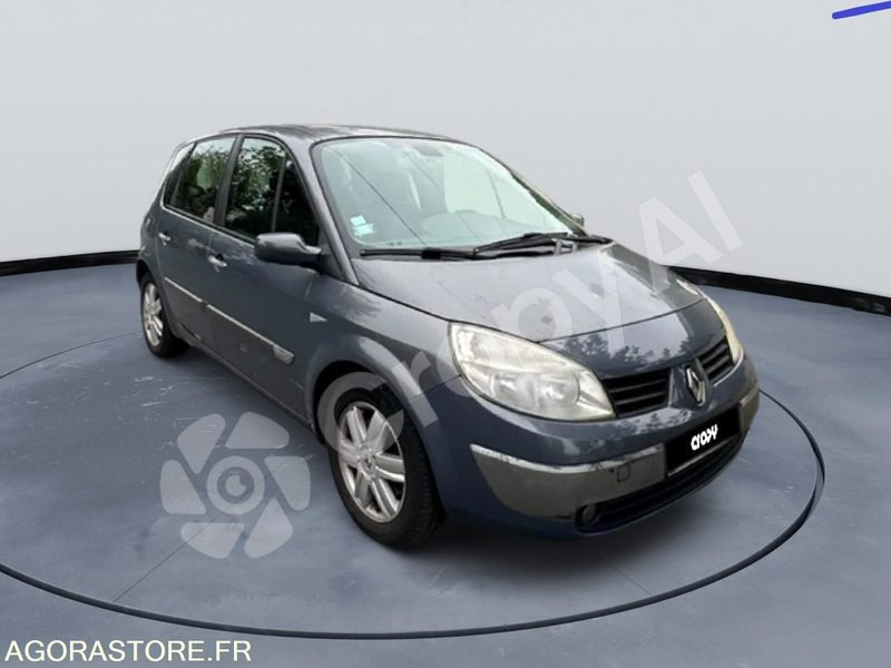 Renault Scenic 5797-TJ-33 - 2006 - 201500km - Coche: foto 2 Renault Scenic 5797-TJ-33 - 2006 - 201500km - Coche: foto 2