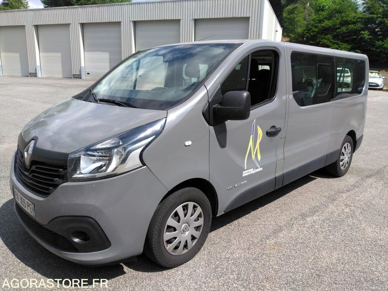 Renault Trafic 2017 114300 kms - Minibús, Furgoneta de pasajeros: foto 1 Renault Trafic 2017 114300 kms - Minibús, Furgoneta de pasajeros: foto 1
