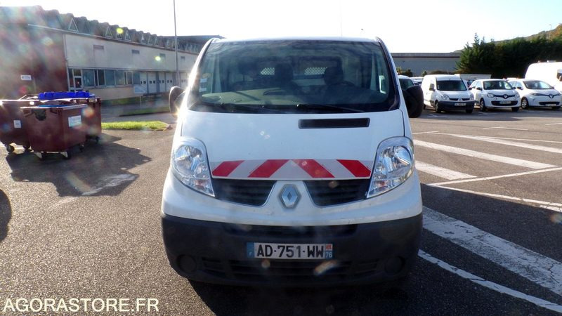 Renault Trafic AD-751-WW (BE) - Furgón: foto 2 Renault Trafic AD-751-WW (BE) - Furgón: foto 2