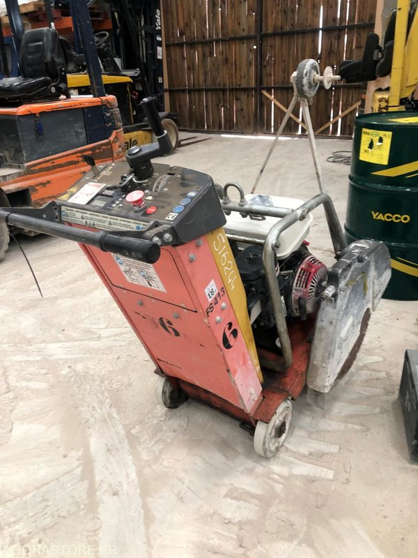 SCIE A SOL HUSQVARNA FS413 - 500 mm - Equipo de construcción: foto 4 SCIE A SOL HUSQVARNA FS413 - 500 mm - Equipo de construcción: foto 4