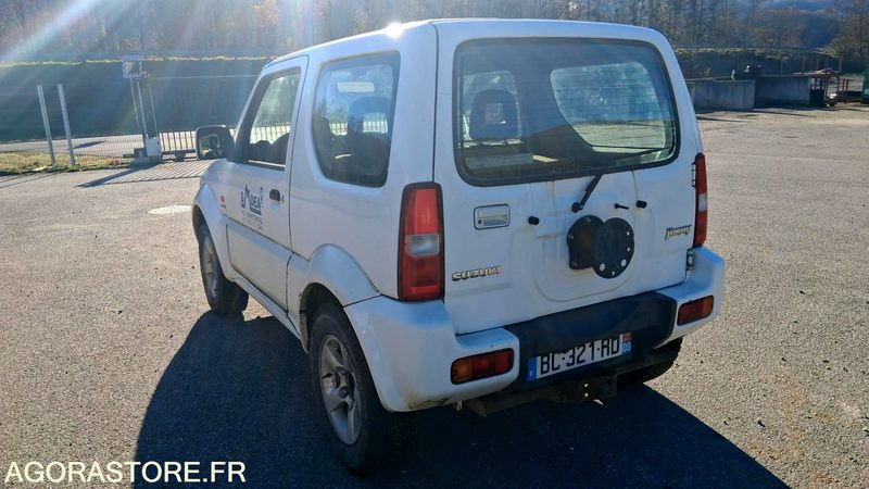 SUZUKI Jimny 4x4 GO - 2010 - 337758km - SUV/ Todoterreno: foto 4 SUZUKI Jimny 4x4 GO - 2010 - 337758km - SUV/ Todoterreno: foto 4