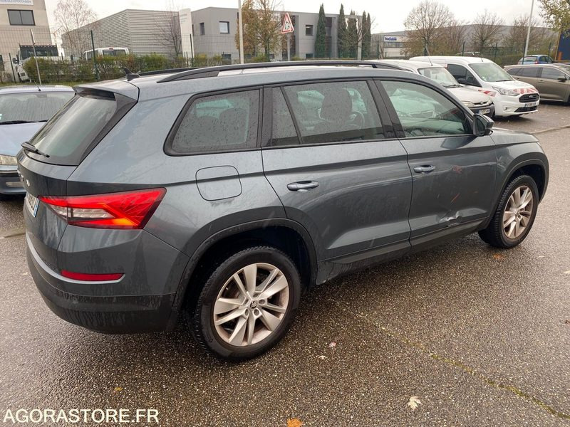 Skoda Kodiaq 2.0 TDI 16V 4x2 DSG7 150 cv Boîte auto - 2020 - 280750km - SUV/ Todoterreno: foto 2 Skoda Kodiaq 2.0 TDI 16V 4x2 DSG7 150 cv Boîte auto - 2020 - 280750km - SUV/ Todoterreno: foto 2