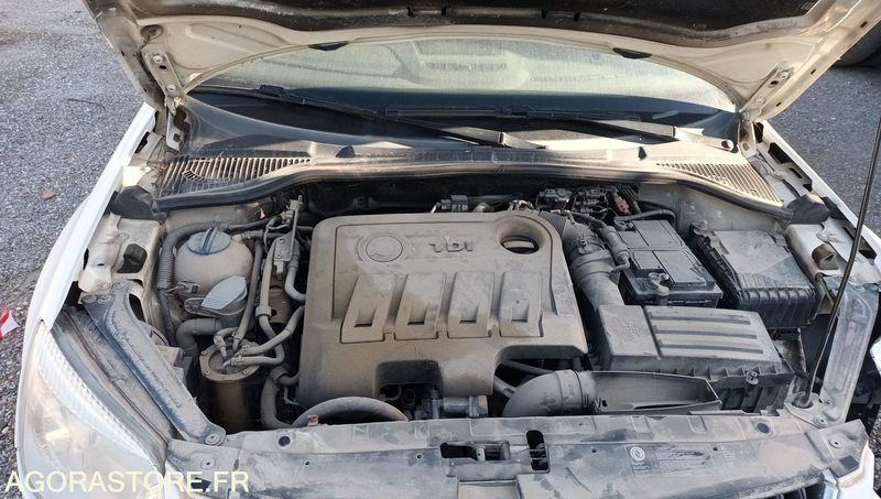 Skoda Yeti - 2012 - 277831kms - CK-397-AE - SUV/ Todoterreno: foto 4 Skoda Yeti - 2012 - 277831kms - CK-397-AE - SUV/ Todoterreno: foto 4