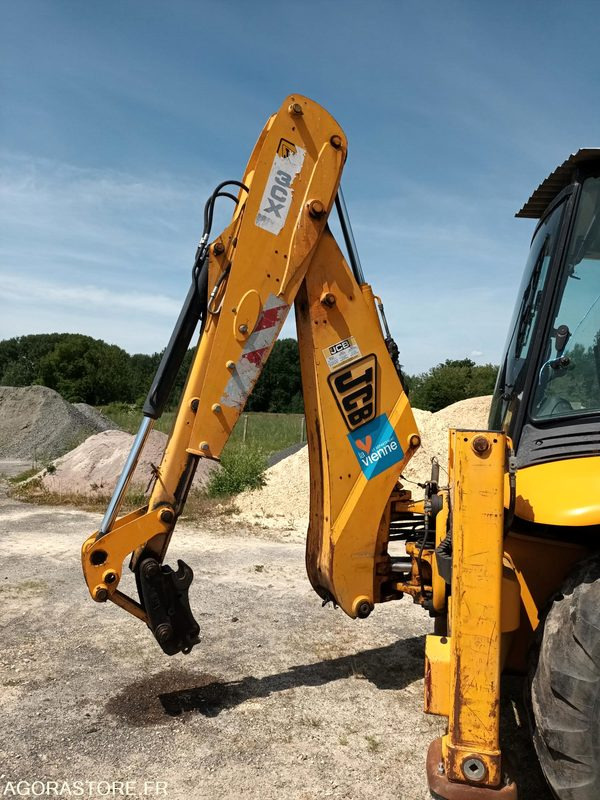 TRACTOPELLE JCB - Retroexcavadora: foto 3 TRACTOPELLE JCB - Retroexcavadora: foto 3