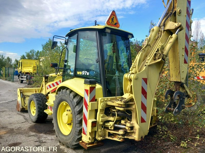 TRACTOPELLE KOMATSU WB 97 R2 (TK0105) - Excavadora: foto 2 TRACTOPELLE KOMATSU WB 97 R2 (TK0105) - Excavadora: foto 2