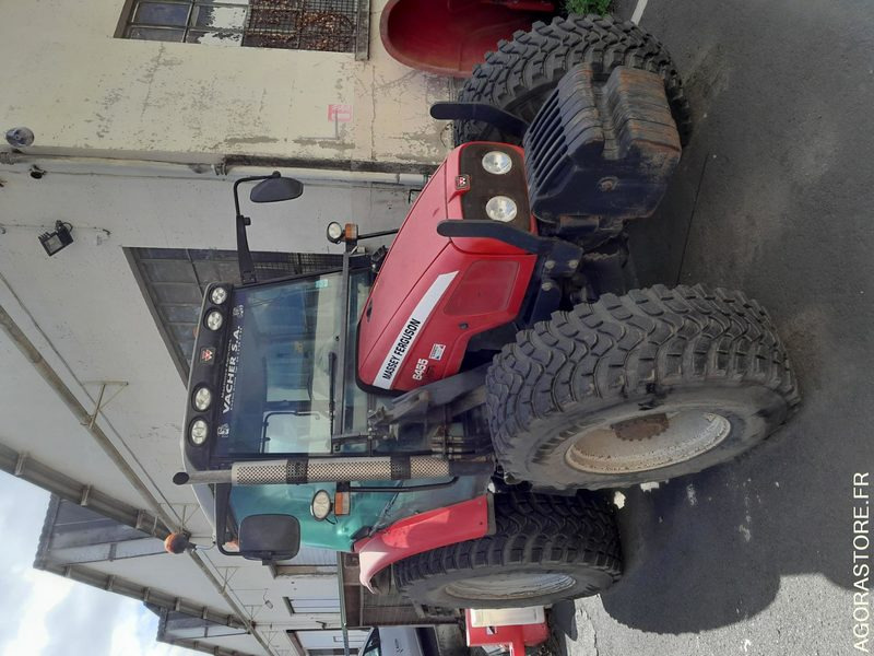 Tracteur Massey Ferguson + broyeur Noremat - Tractor: foto 2 Tracteur Massey Ferguson + broyeur Noremat - Tractor: foto 2
