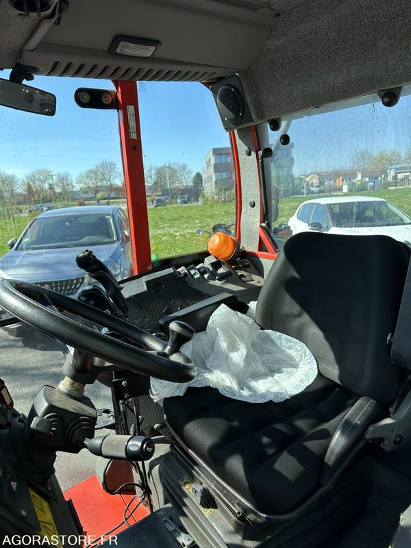 Tracteur Reform Mounty 100 V - Tractor: foto 3 Tracteur Reform Mounty 100 V - Tractor: foto 3