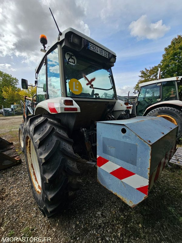 Tracteur Renault ergos - 2000 - 10152H - 2924VB28 - Tractor: foto 4 Tracteur Renault ergos - 2000 - 10152H - 2924VB28 - Tractor: foto 4