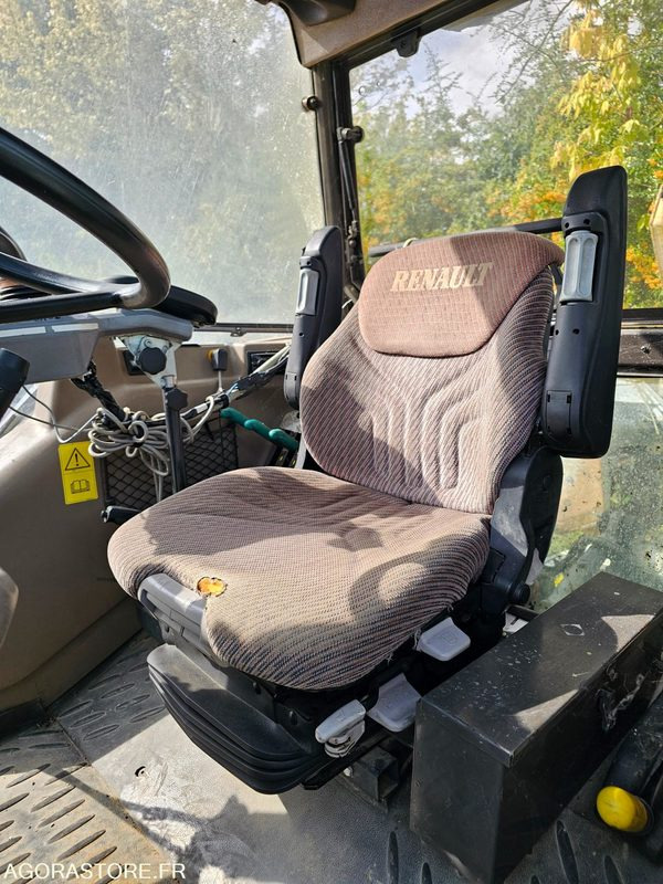 Tracteur Renault ergos - 2009 -6685h - AG386CY - Tractor: foto 5 Tracteur Renault ergos - 2009 -6685h - AG386CY - Tractor: foto 5