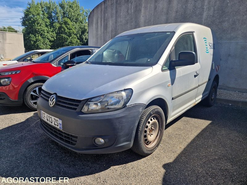 VOLKSWAGEN CADDY - CF413ZS - 2011 / 388 148 KM - Furgoneta pequeña: foto 1 VOLKSWAGEN CADDY - CF413ZS - 2011 / 388 148 KM - Furgoneta pequeña: foto 1
