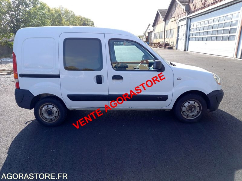 Vends Renault kangoo diesel - Furgoneta pequeña: foto 4 Vends Renault kangoo diesel - Furgoneta pequeña: foto 4