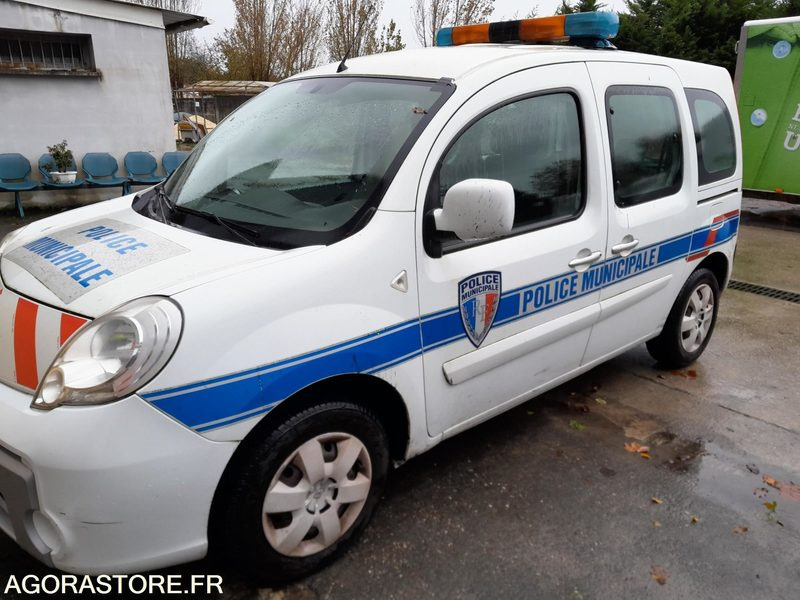 Voiture Renault Kangoo Expression dCi90, 2012 - 196968KM - Furgoneta pequeña: foto 2 Voiture Renault Kangoo Expression dCi90, 2012 - 196968KM - Furgoneta pequeña: foto 2