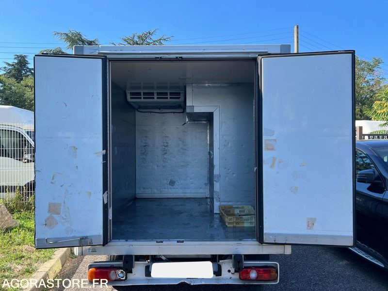 Volkswagen TRANSPORTER 2.0 TDI 140CH FRIGO DBLE COMPARTIMENT - 2013 - 154 000km - Furgoneta frigorifica: foto 5 Volkswagen TRANSPORTER 2.0 TDI 140CH FRIGO DBLE COMPARTIMENT - 2013 - 154 000km - Furgoneta frigorifica: foto 5