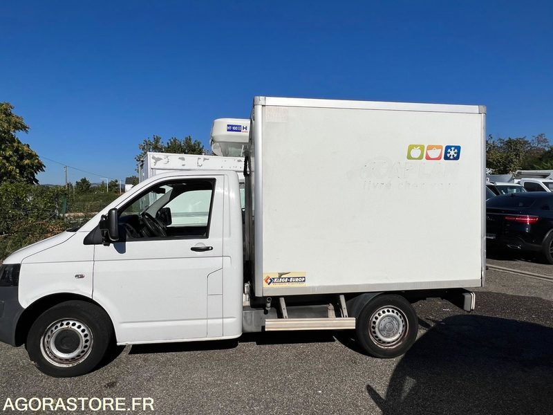 Volkswagen TRANSPORTER 2.0 TDI 140CH FRIGO DBLE COMPARTIMENT - 2013 - Furgoneta frigorifica: foto 4 Volkswagen TRANSPORTER 2.0 TDI 140CH FRIGO DBLE COMPARTIMENT - 2013 - Furgoneta frigorifica: foto 4
