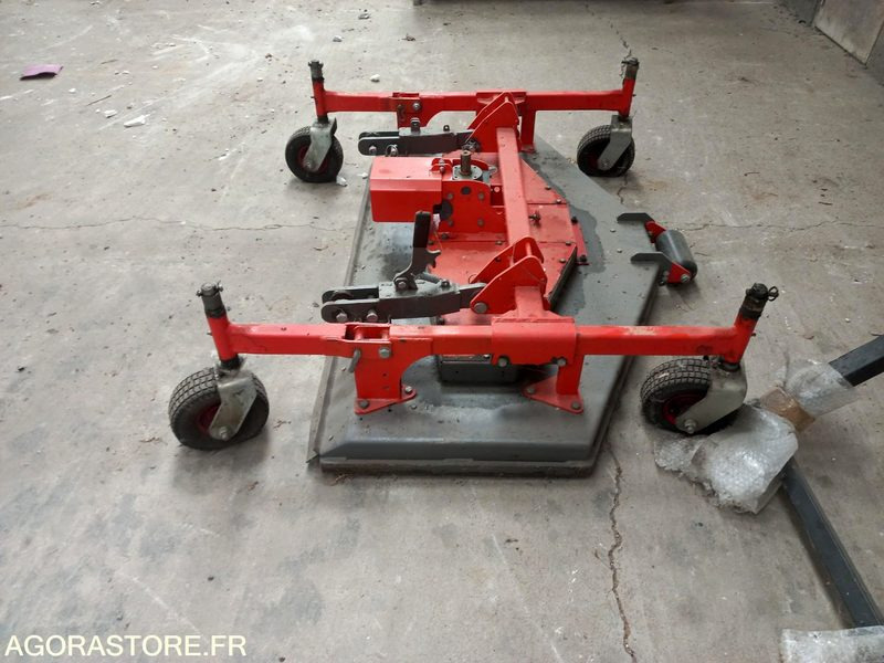 Coupe de tondeuse mulchng Morgneux TMC 150 fixation Kubota - Cortacésped: foto 2 Coupe de tondeuse mulchng Morgneux TMC 150 fixation Kubota - Cortacésped: foto 2