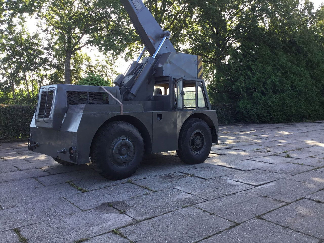 Grove Iron Fairy Saphire - Grúa todo terreno: foto 1 Grove Iron Fairy Saphire - Grúa todo terreno: foto 1