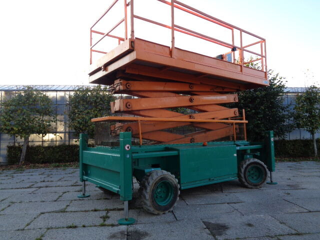 Plataforma de tijeras Liftlux SL140-24: foto 18