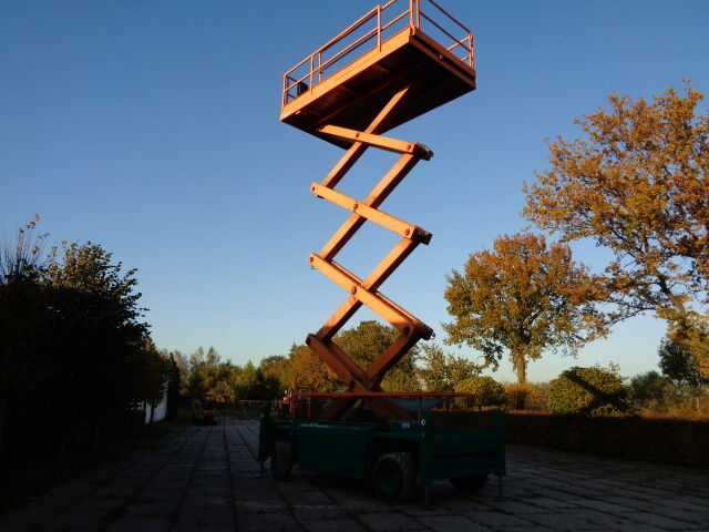 Plataforma de tijeras Liftlux SL140-24: foto 22