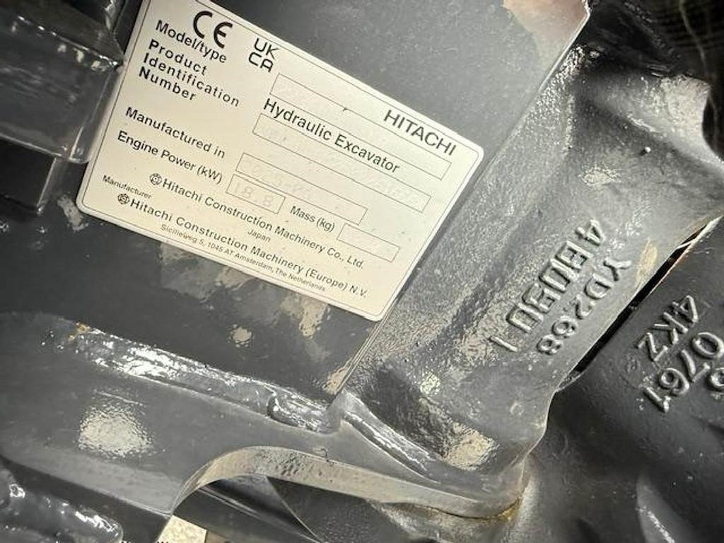 Hitachi ZX 38 U-6 MTC (P-Line) - Miniexcavadora: foto 5 Hitachi ZX 38 U-6 MTC (P-Line) - Miniexcavadora: foto 5