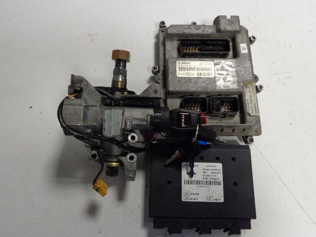 Bosch ECU complete set with PTM and ignition with key - Unidad de control para Camión: foto 1 Bosch ECU complete set with PTM and ignition with key - Unidad de control para Camión: foto 1