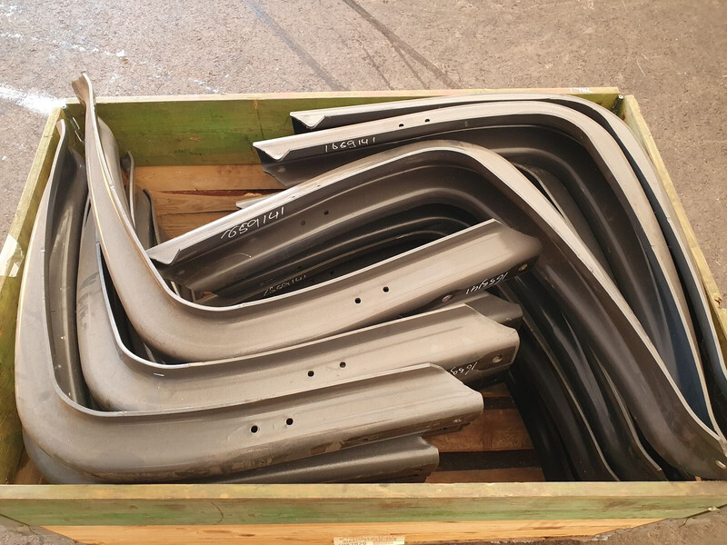 DAF original fuel tank brackets 620x675 - Procesamiento de combustible para Camión: foto 3 DAF original fuel tank brackets 620x675 - Procesamiento de combustible para Camión: foto 3