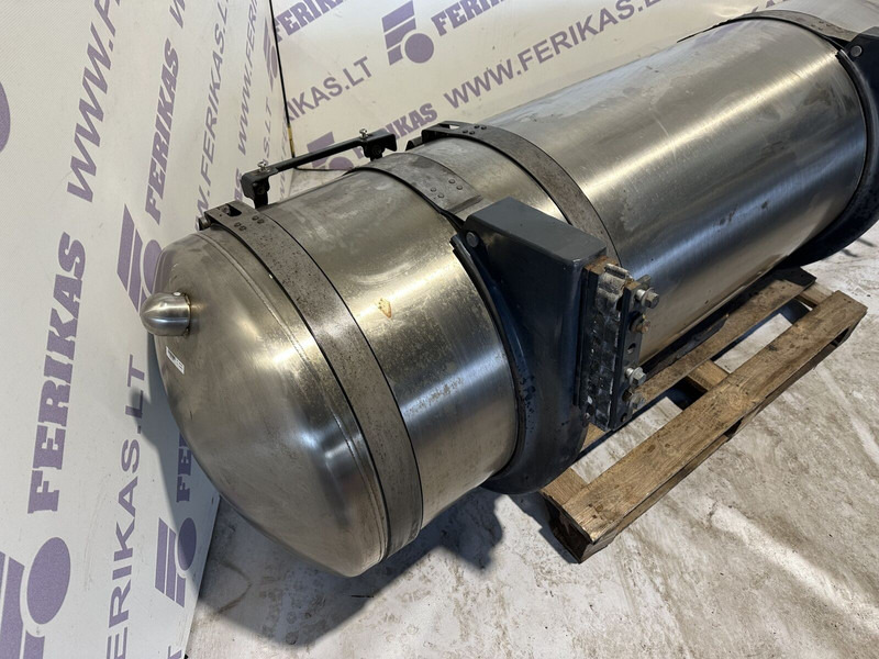 Iveco LNG gas tank - Depósito de combustible para Camión: foto 5 Iveco LNG gas tank - Depósito de combustible para Camión: foto 5