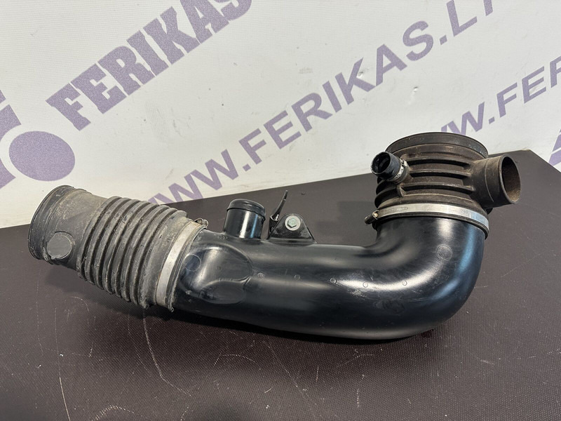 MAN air intake pipe - Tubo de admisión de aire para Camión: foto 2 MAN air intake pipe - Tubo de admisión de aire para Camión: foto 2