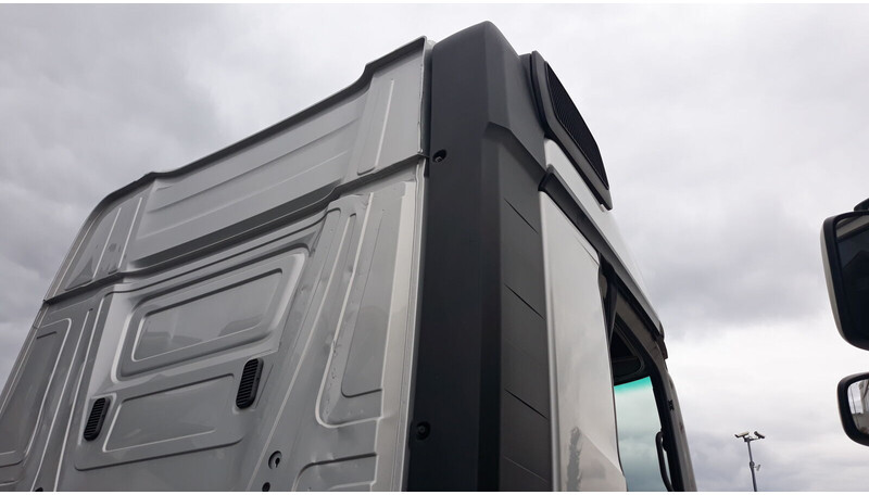 Cabina e interior para Camión Mercedes-Benz Actros MP4: foto 8 Cabina e interior para Camión Mercedes-Benz Actros MP4: foto 8