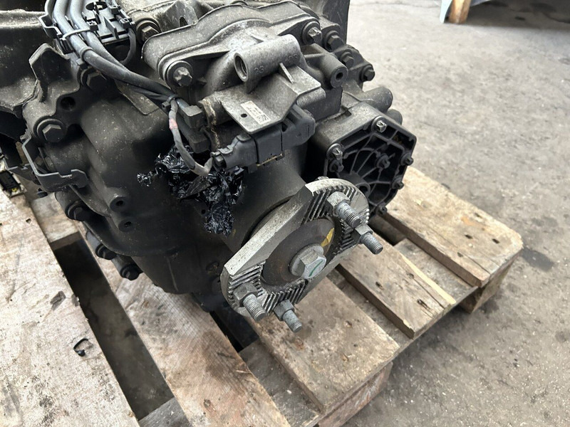 Mercedes-Benz G211-12 - Caja de cambios para Camión: foto 5 Mercedes-Benz G211-12 - Caja de cambios para Camión: foto 5