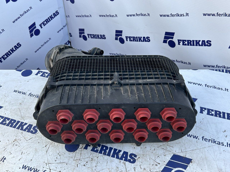 Mercedes-Benz air filter box - Filtro de cabina para Camión: foto 2 Mercedes-Benz air filter box - Filtro de cabina para Camión: foto 2