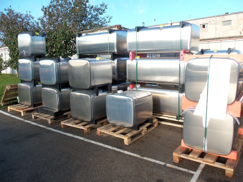 Renault / Volvo Complete aluminum fuel tank new or used 690L - 175cm, wi - Depósito de combustible para Camión: foto 5 Renault / Volvo Complete aluminum fuel tank new or used 690L - 175cm, wi - Depósito de combustible para Camión: foto 5