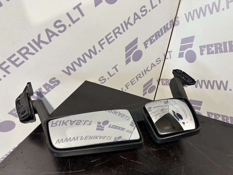 Scania - Espejo retrovisor para Camión: foto 1 Scania - Espejo retrovisor para Camión: foto 1