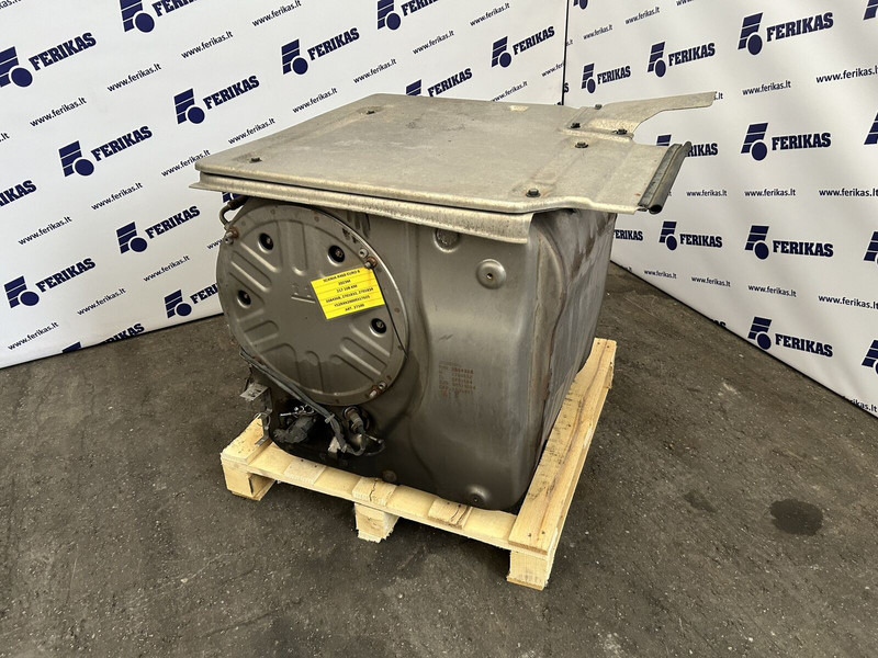 Scania exhaust catalyst - Convertidor catalítico para Camión: foto 1 Scania exhaust catalyst - Convertidor catalítico para Camión: foto 1