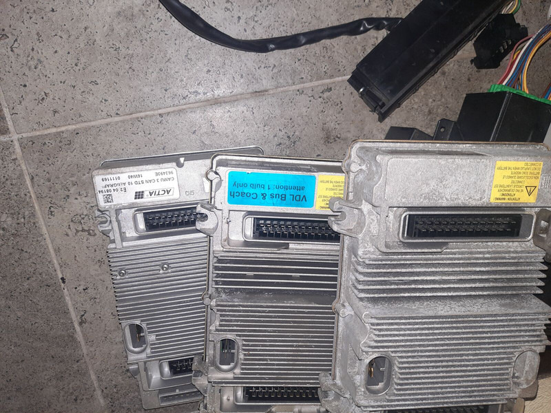 Iveco ACTIA - Unidad de control: foto 1 Iveco ACTIA - Unidad de control: foto 1