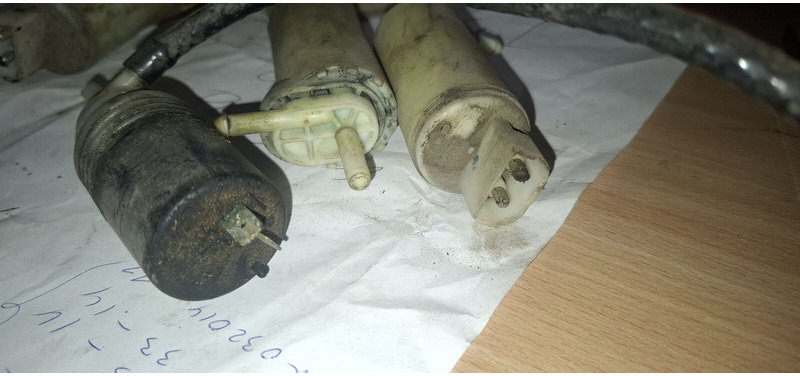 Hella 8TW 004 764-041 - Piezas de recambio: foto 5 Hella 8TW 004 764-041 - Piezas de recambio: foto 5