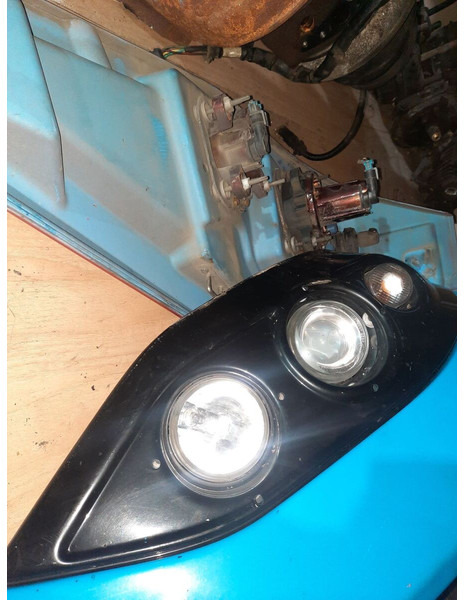 Scania Омни Линк - Faro delantero: foto 5 Scania Омни Линк - Faro delantero: foto 5