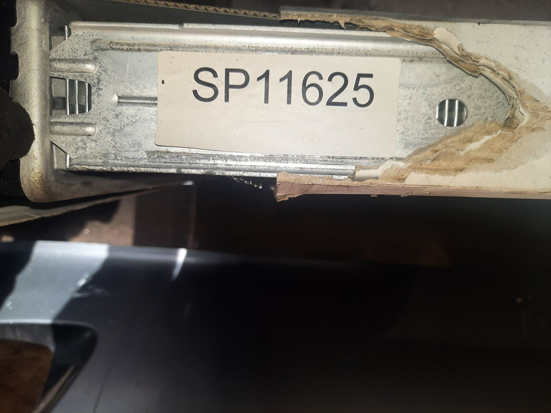 Scania man - Radiador: foto 4 Scania man - Radiador: foto 4