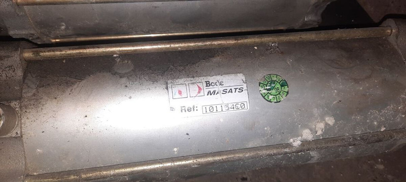 Scania механизм закрытия дверей - Puerta y piezas: foto 2 Scania механизм закрытия дверей - Puerta y piezas: foto 2