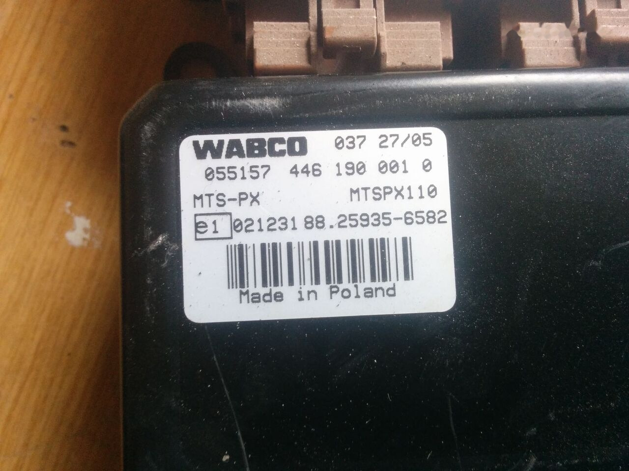 WABCO 4461702000 /4461900010 4461960000 MAN City - Unidad de control para Autobús: foto 2 WABCO 4461702000 /4461900010 4461960000 MAN City - Unidad de control para Autobús: foto 2