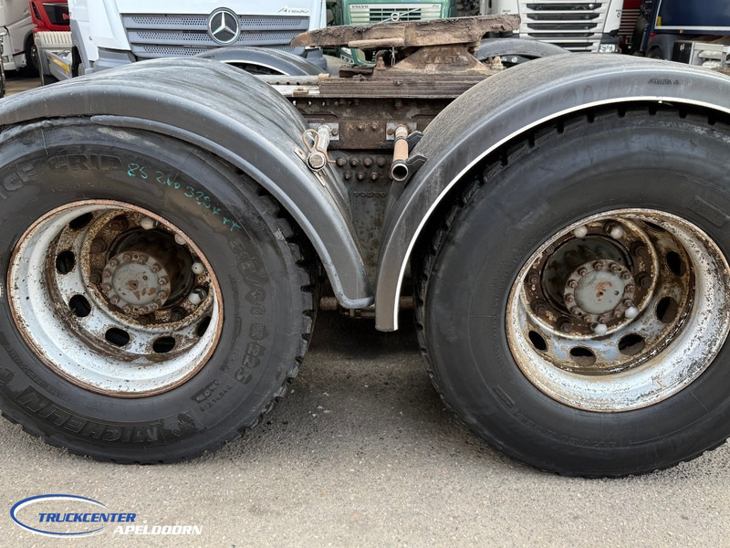 Volvo FH 12 - 420 6x4, Handgeschakeld, Euro 2, Hydrauliek - Cabeza tractora: foto 5 Volvo FH 12 - 420 6x4, Handgeschakeld, Euro 2, Hydrauliek - Cabeza tractora: foto 5
