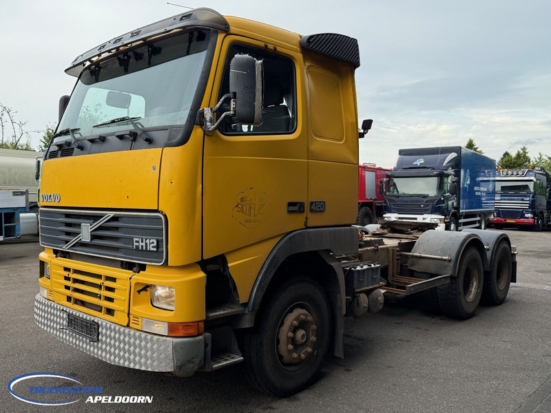 Volvo FH 12 - 420 6x4, Handgeschakeld, Hydrauliek - Cabeza tractora: foto 3 Volvo FH 12 - 420 6x4, Handgeschakeld, Hydrauliek - Cabeza tractora: foto 3