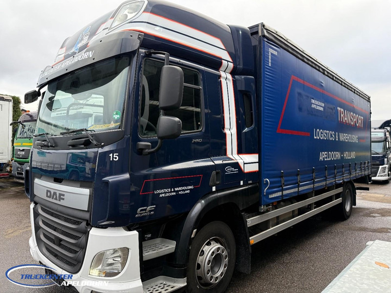 DAF CF 260 FA Slaapcabine, Euro 6, Schuifdak, NL truck - Camión lona: foto 2 DAF CF 260 FA Slaapcabine, Euro 6, Schuifdak, NL truck - Camión lona: foto 2