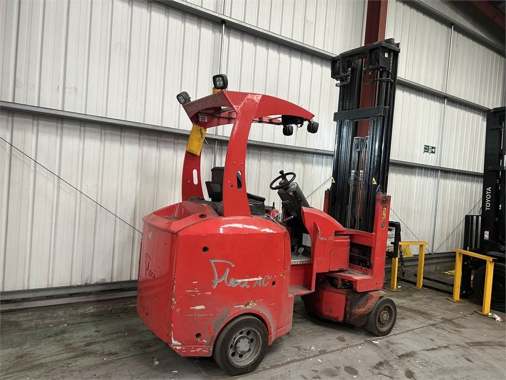 Carretilla elevadora AC Stormax 1250: foto 6 Carretilla elevadora AC Stormax 1250: foto 6