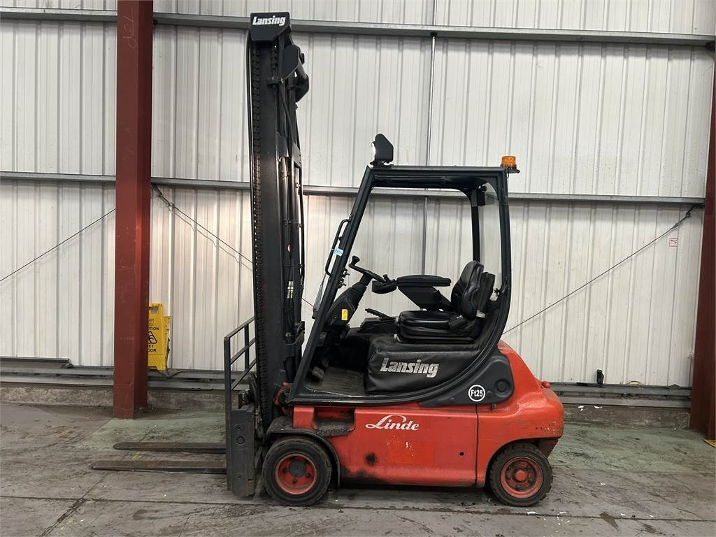 Carretilla elevadora eléctrica Linde E20P-02: foto 1