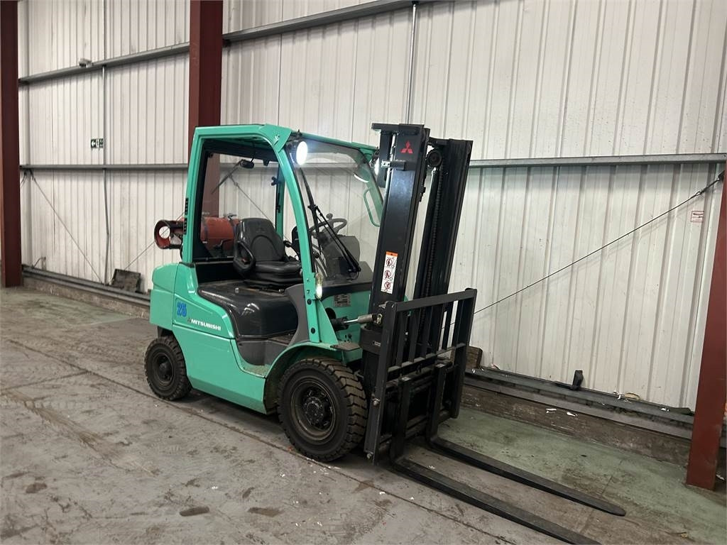 Mitsubishi FG25N - Carretilla elevadora de gas: foto 4 Mitsubishi FG25N - Carretilla elevadora de gas: foto 4