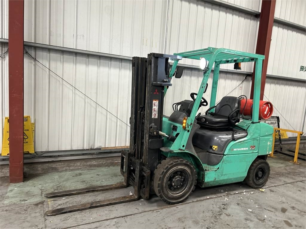 Mitsubishi FG25NT - Carretilla elevadora de gas: foto 2 Mitsubishi FG25NT - Carretilla elevadora de gas: foto 2