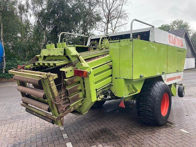 Claas Quadrant 1200 - Empacadora de pacas cuadradas: foto 5 Claas Quadrant 1200 - Empacadora de pacas cuadradas: foto 5