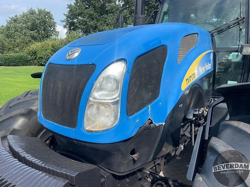 New Holland TVT 170  - Tractor: foto 4 New Holland TVT 170  - Tractor: foto 4
