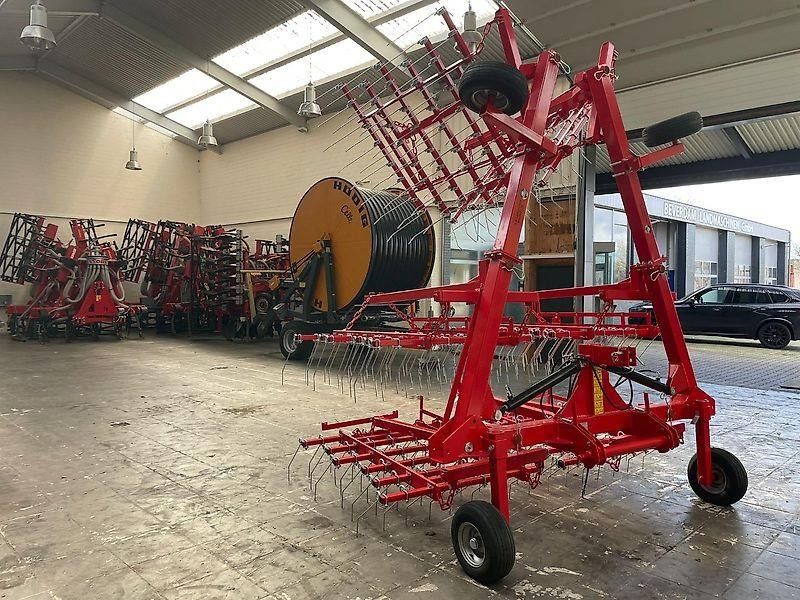 PM wied eg / striegel 9 meter nieuw / neu - Grada de púas: foto 4 PM wied eg / striegel 9 meter nieuw / neu - Grada de púas: foto 4